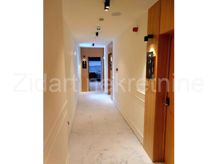 Квартира, 301 м², 86 000$ — FAKTOR